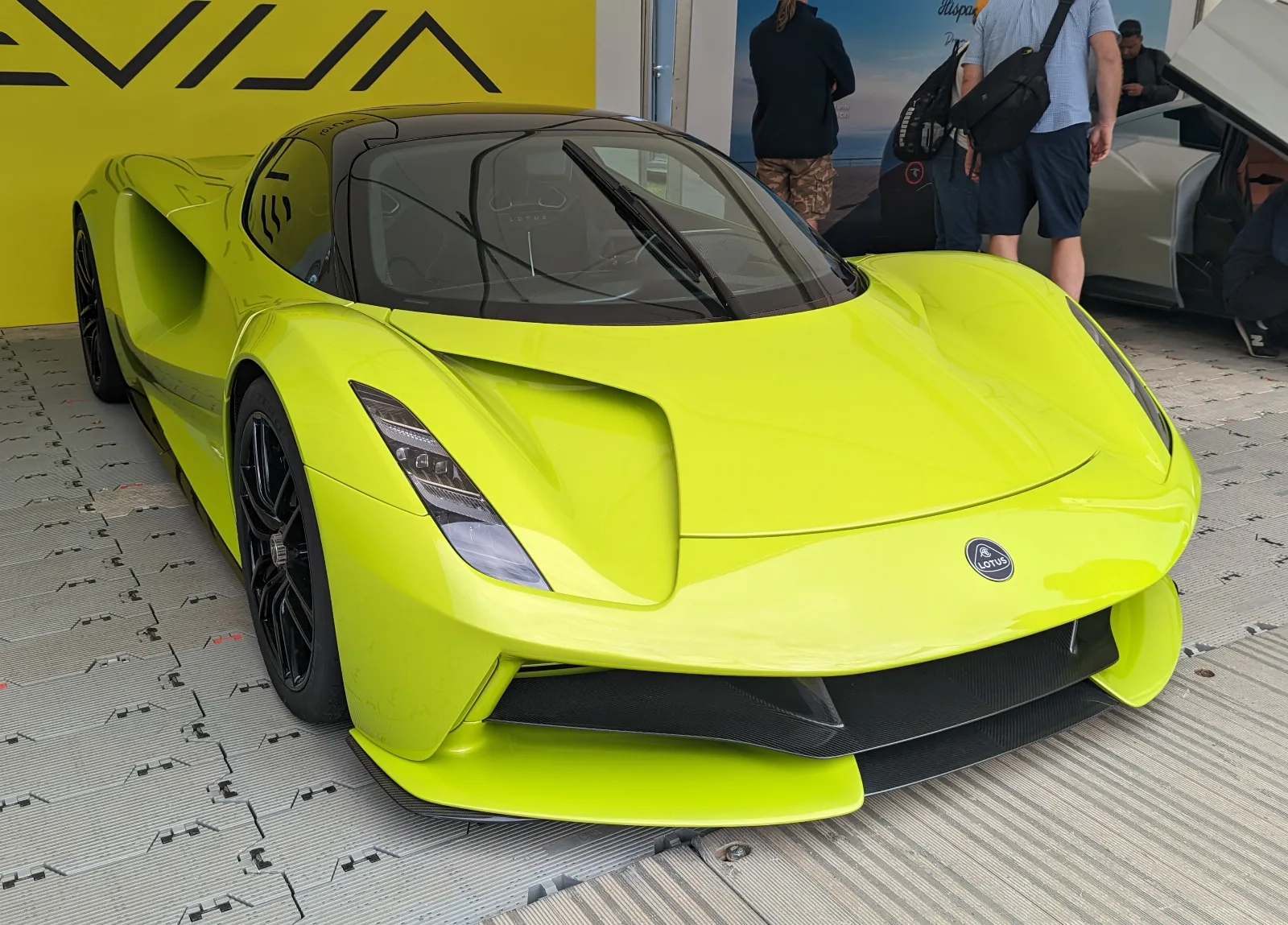 La nueva fábrica de Lotus en China que permitirá fabricar más de 150.000 coches eléctricos al año